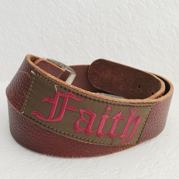 Inspirational "Faith" Gothic Embroidered Leather Belt - Picture 1 of 7